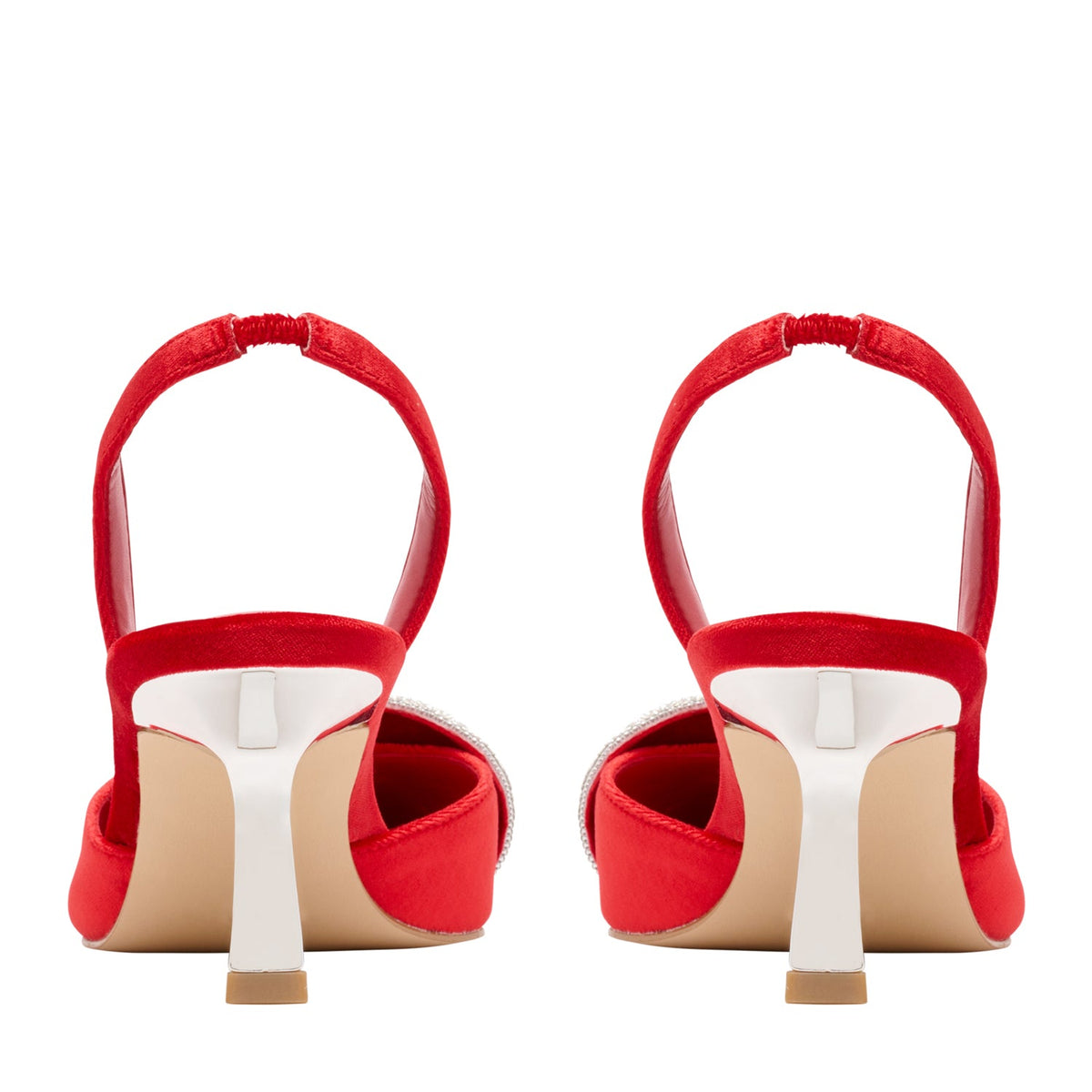AVAND PUMPS