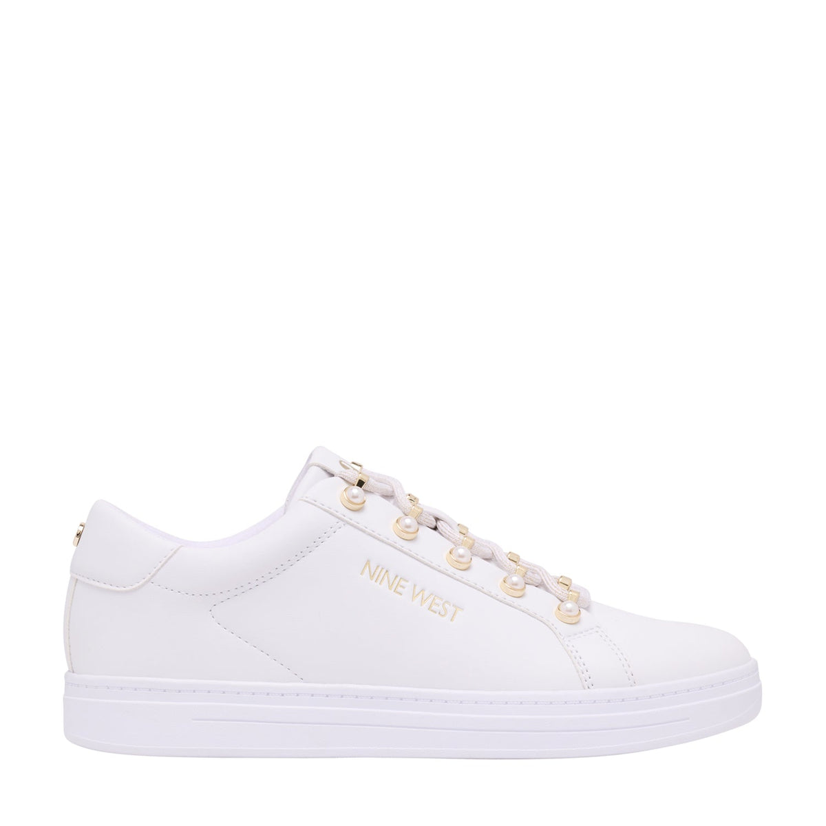 PAVES SNEAKERS