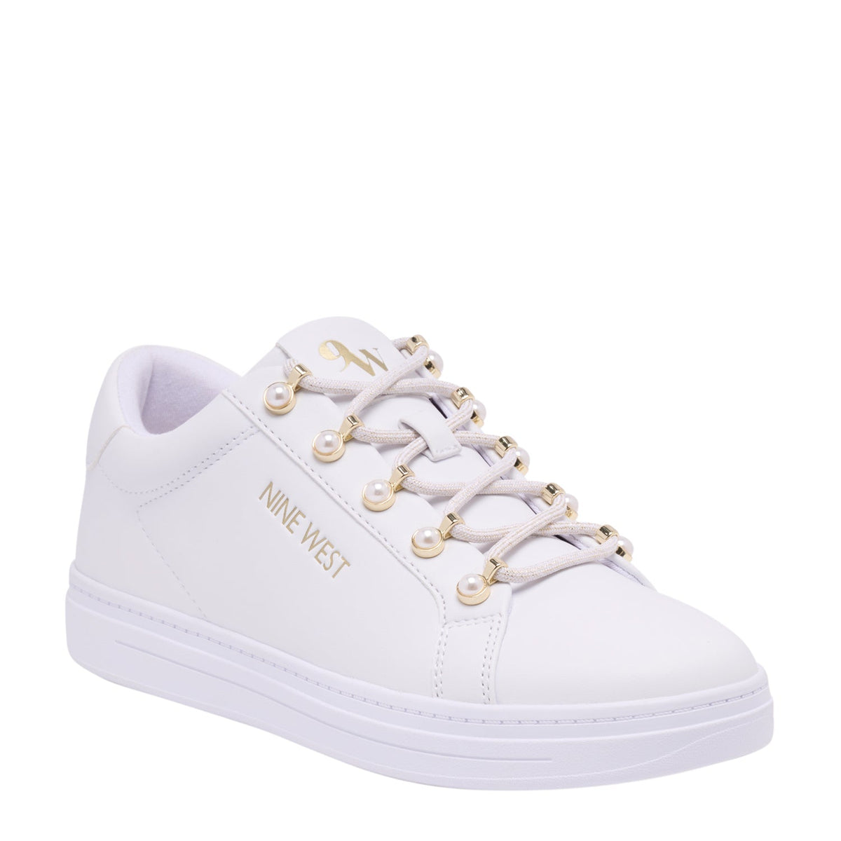 PAVES SNEAKERS