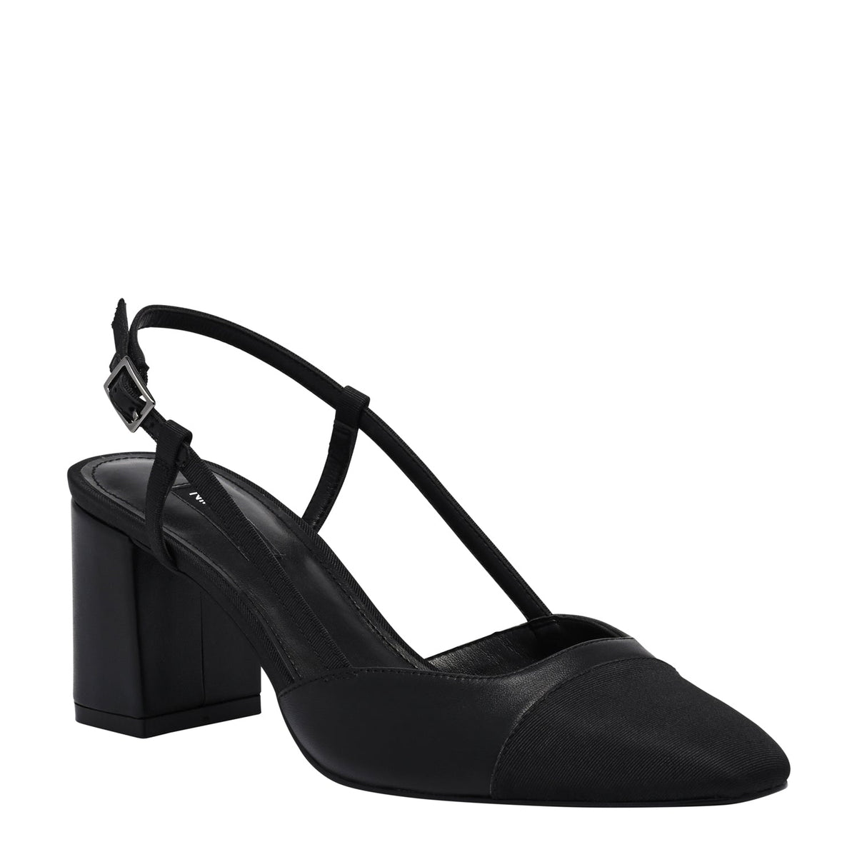 UNDA PUMPS