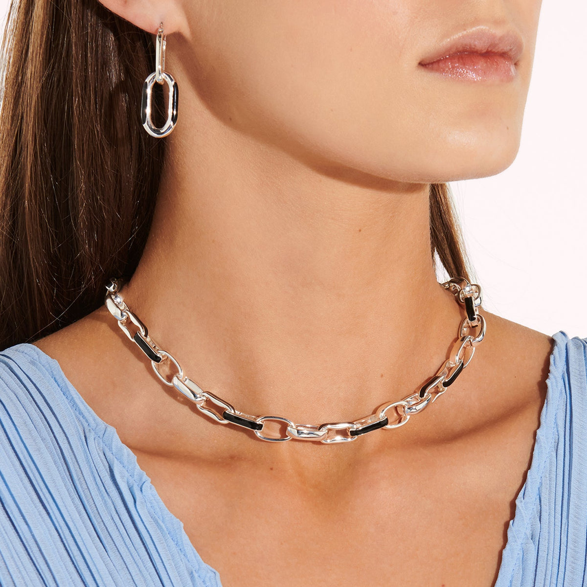 LINK CHOKER NECKLACE